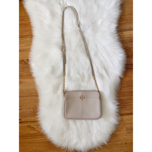 Tory Burch Handbags - Tory Burch Ivy Crossbody Leather Bag in Bedrock